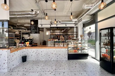 Black Moon Bahehouse And Trcik Or Treat Bakery photo 1
